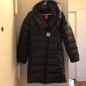 XS Nike down fill coat